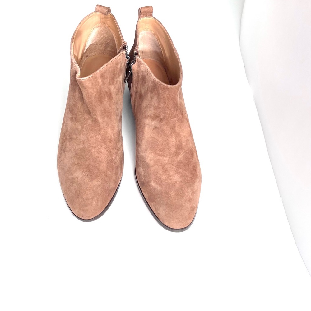 Ankle boots by J Crew. Leather suede. Tan
